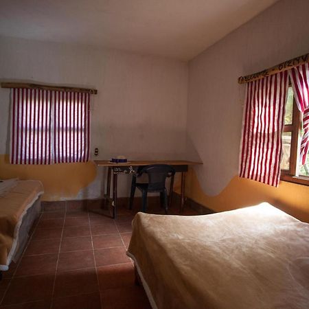 Hostal Checruz, Todos Santos Cuchumatan Huehuetenango Ngoại thất bức ảnh