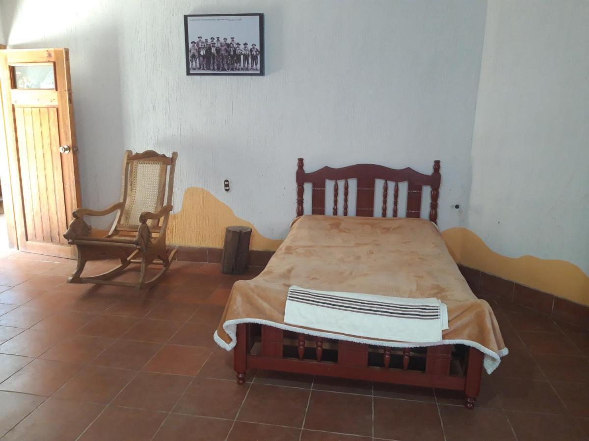 Hostal Checruz, Todos Santos Cuchumatan Huehuetenango Ngoại thất bức ảnh
